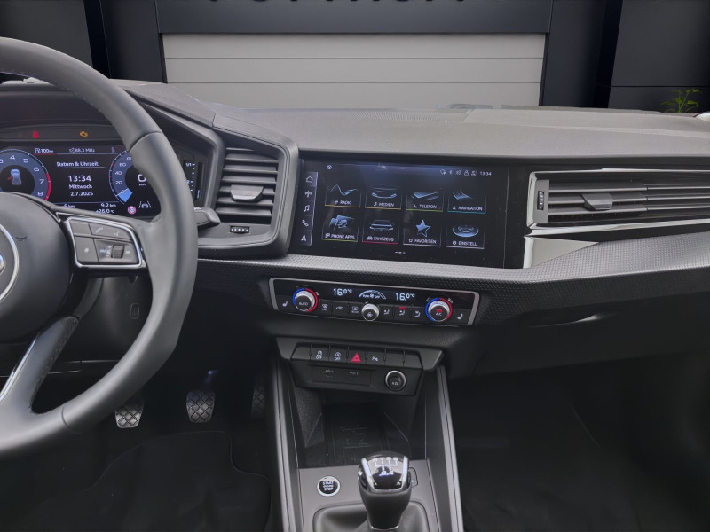 Bild 12: Audi A1 Sportback 25 TFSI SITZHZG LED PDC LM17