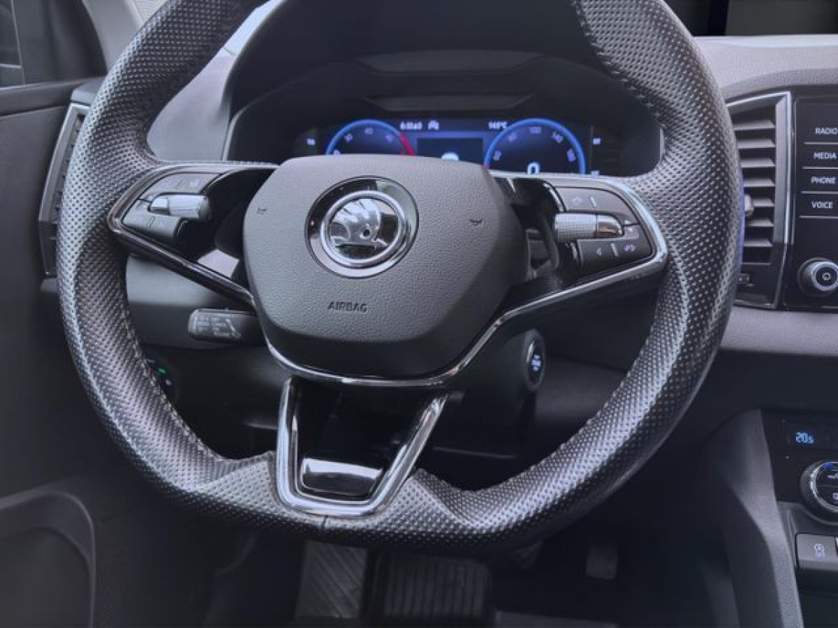 Thumb 12: Škoda Karoq 2.0 TDI DSG 4x4 AMBITION AHK NAVI KAMERA PDC