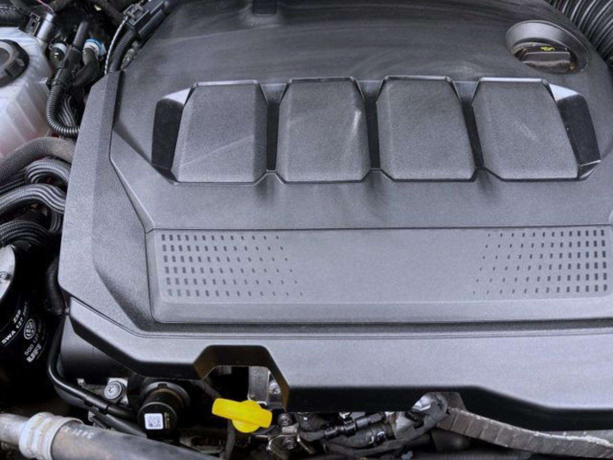 Thumb 18: Škoda Karoq 2.0 TDI DSG 4x4 AMBITION AHK NAVI KAMERA PDC