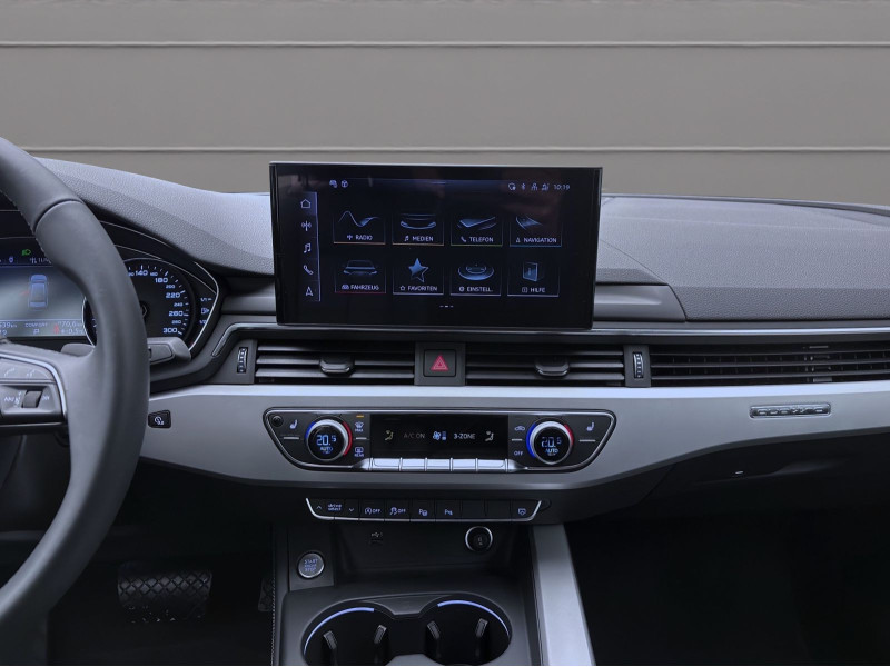 Bild 13: Audi A4 Limousine 40 TDI Q ADVANCED NAVI+ PDC SITZHZG MATRIX