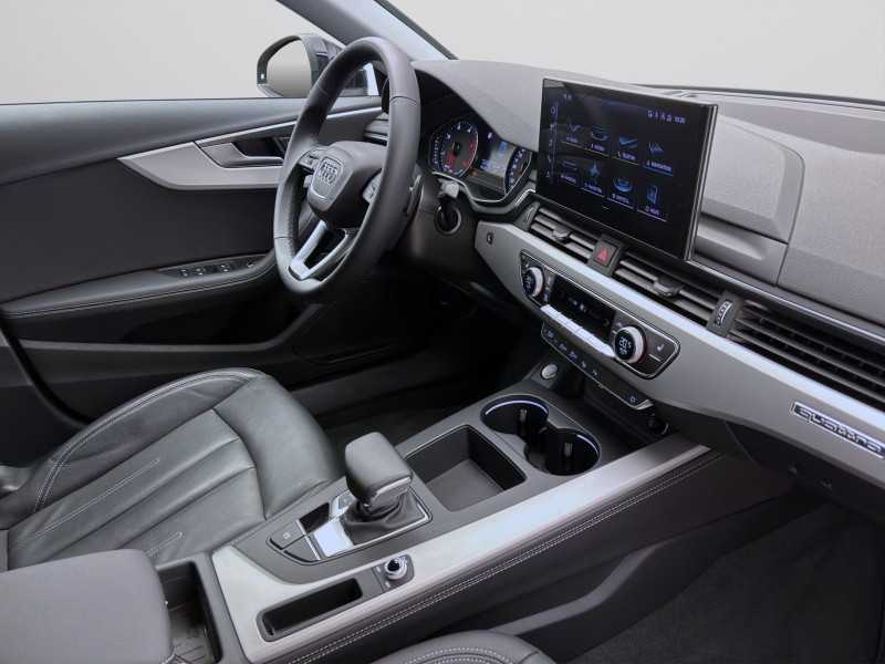 Bild 16: Audi A4 Limousine 40 TDI Q ADVANCED NAVI+ PDC SITZHZG MATRIX