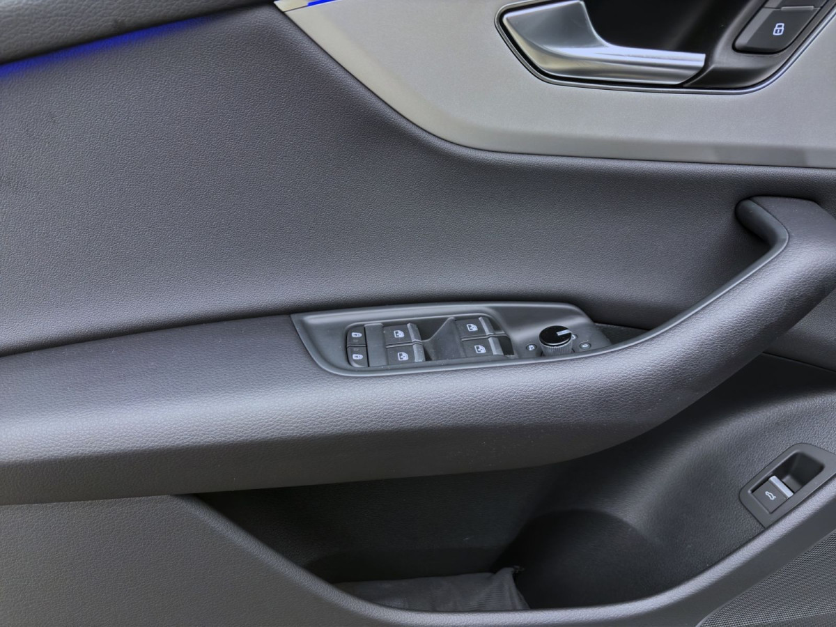 Thumb 9: Audi Q8 45 TDI Q AHK MATRIX HuD SITZHZG KLIMA