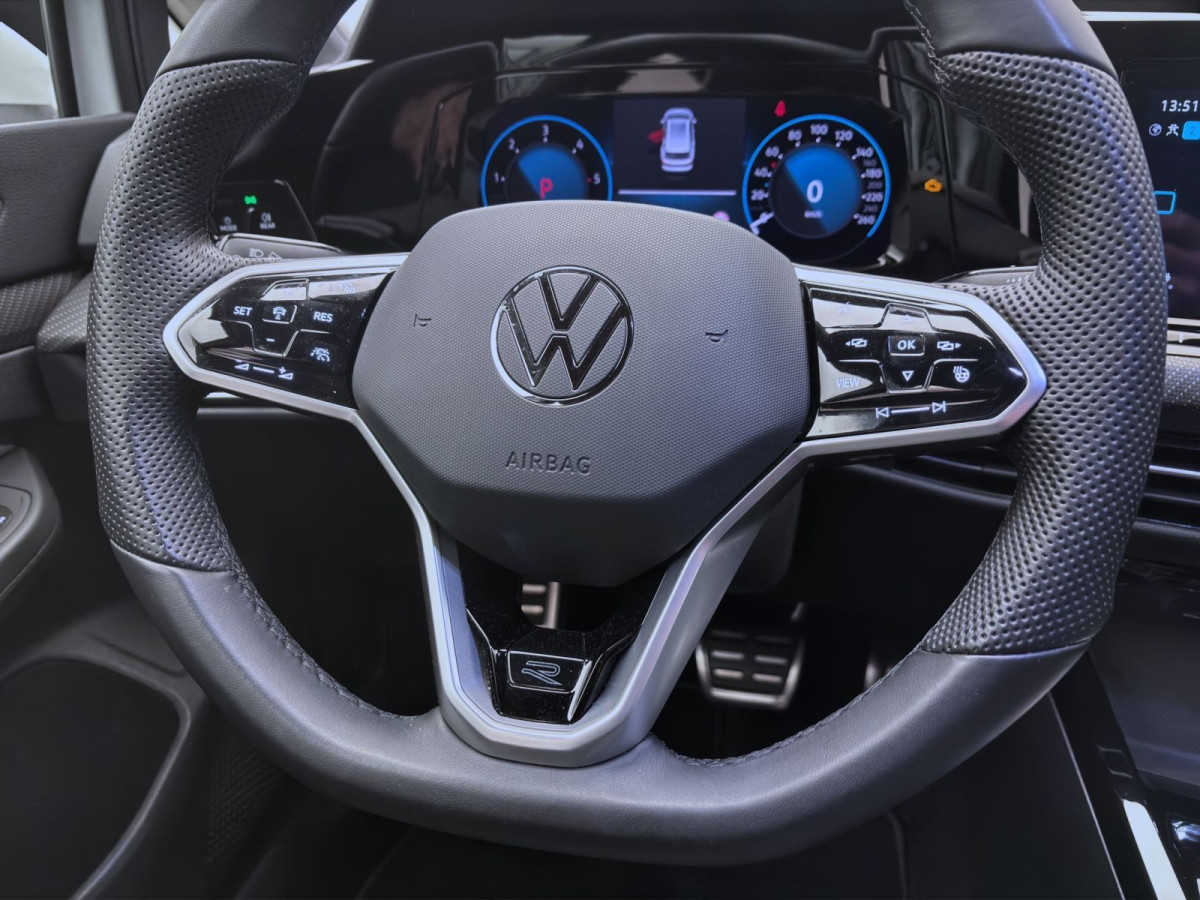 Thumb 11: Volkswagen Golf Variant 2.0 TDI DSG R-LINE KAMERA NAVI PDC SITZHZG