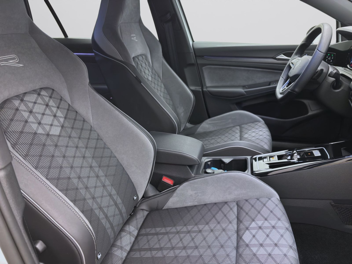 Thumb 15: Volkswagen Golf Variant 2.0 TDI DSG R-LINE KAMERA NAVI PDC SITZHZG