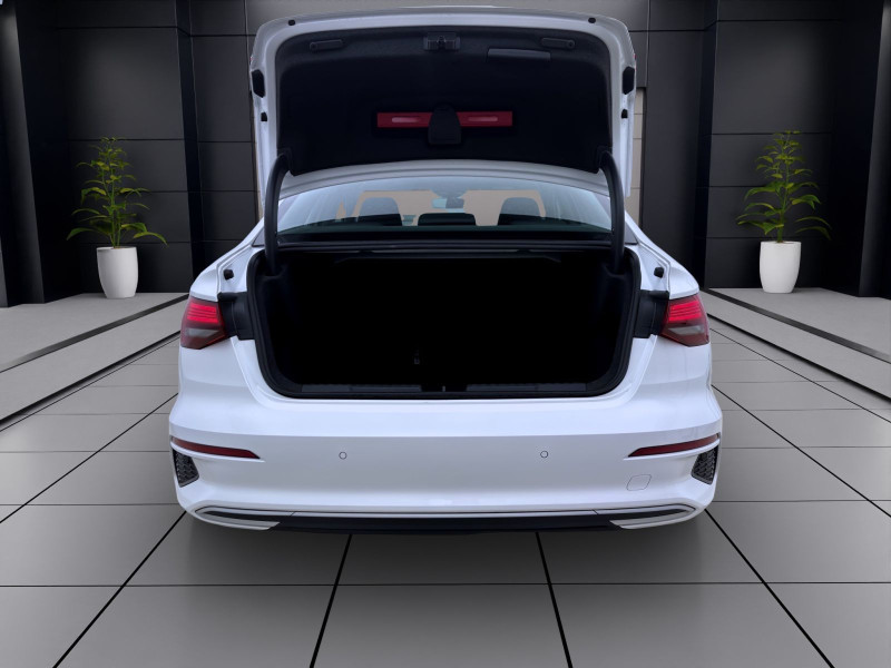 Bild 3: Audi A3 Limousine 30 TDI ADVANCED NAVI+ SITZHZG PDC KLIMA