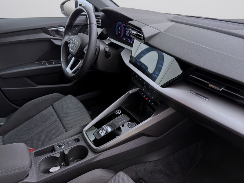 Bild 16: Audi A3 Limousine 30 TDI ADVANCED NAVI+ SITZHZG PDC KLIMA