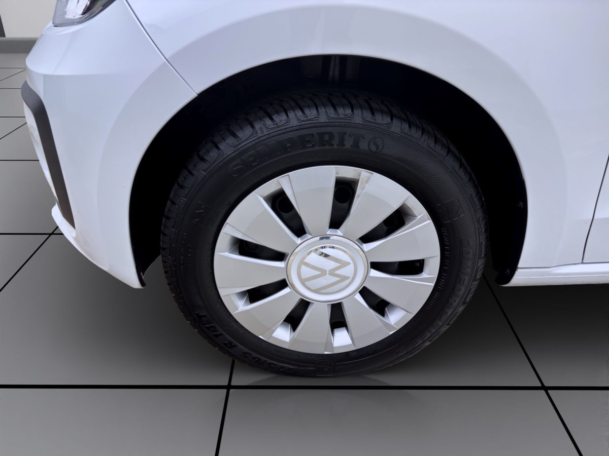 Thumb 7: Volkswagen up! 1.0 MPI MOVE UP! KLIMA SITZHZG DAB+