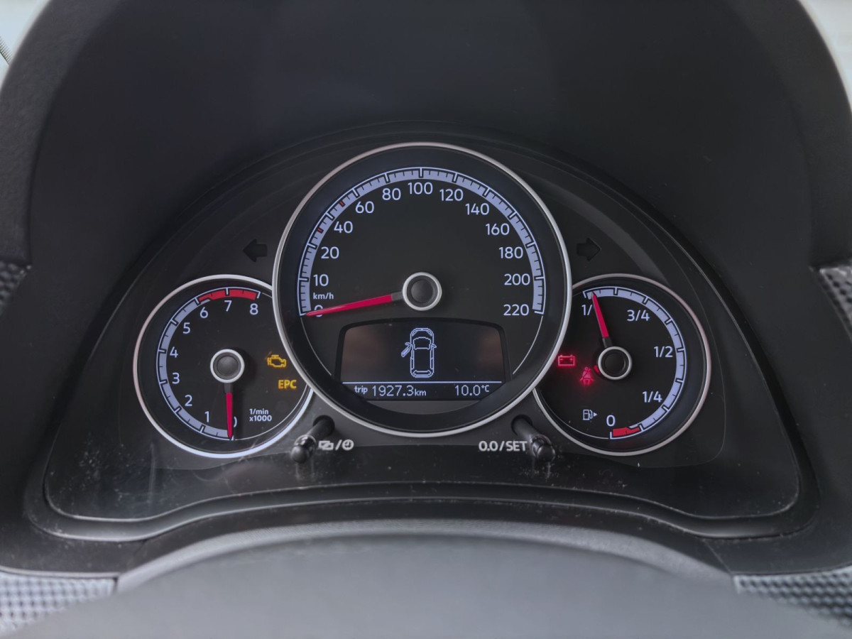 Thumb 11: Volkswagen up! 1.0 MPI MOVE UP! KLIMA SITZHZG DAB+