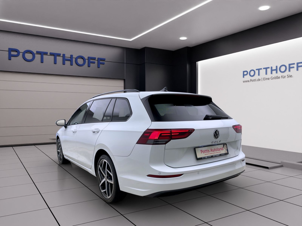 Thumb 1: Volkswagen Golf Variant 2.0 TDI DSG LIFE PANO NAVI PDC SITZHZG