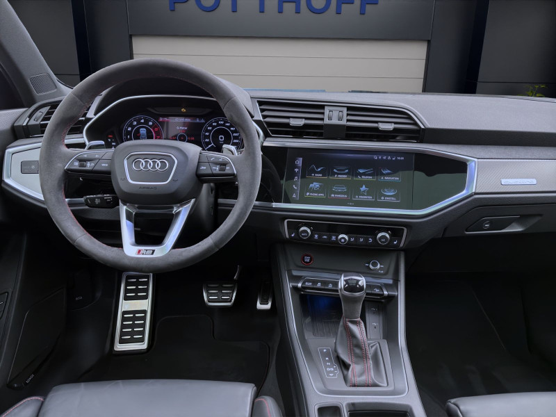 Bild 12: Audi RSQ3 Q PANO NAVI+ PDC MATRIX LM21 SONOS