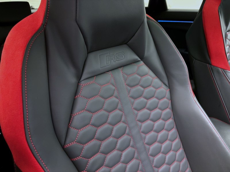 Bild 17: Audi RSQ3 Q PANO NAVI+ PDC MATRIX LM21 SONOS