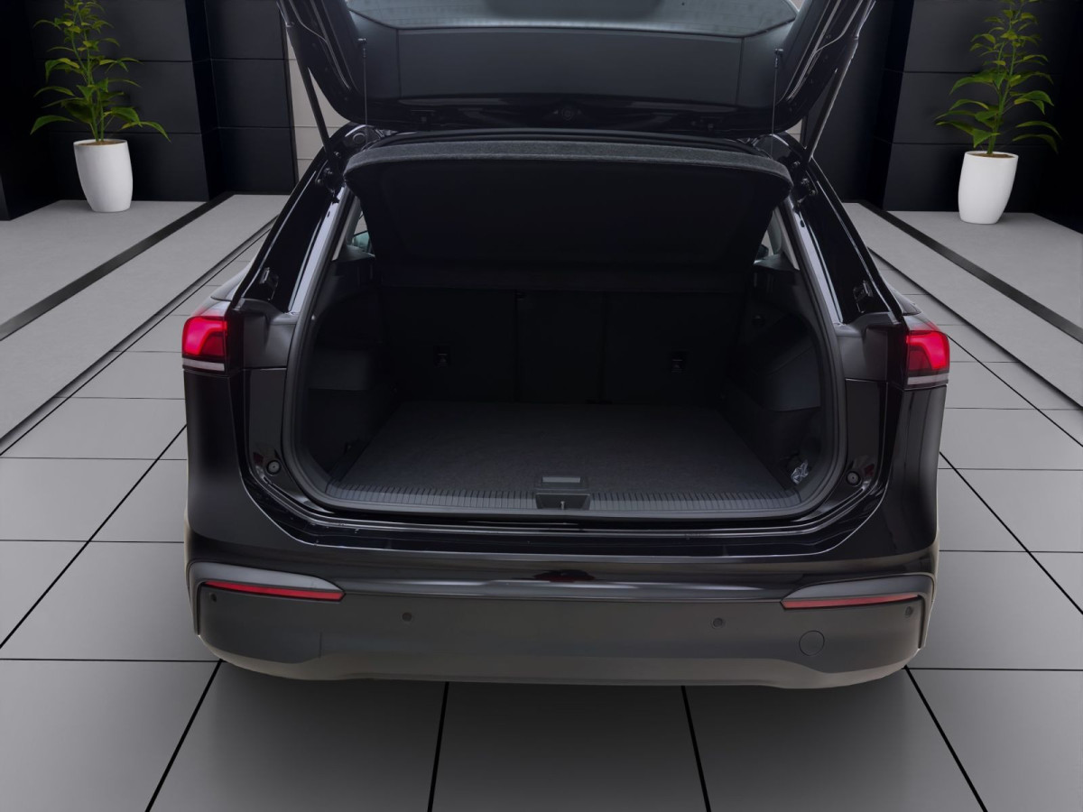 Thumb 3: Volkswagen Tiguan 1.5 eTSI DSG LIFE AHK KAMERA ACC SITZHZG