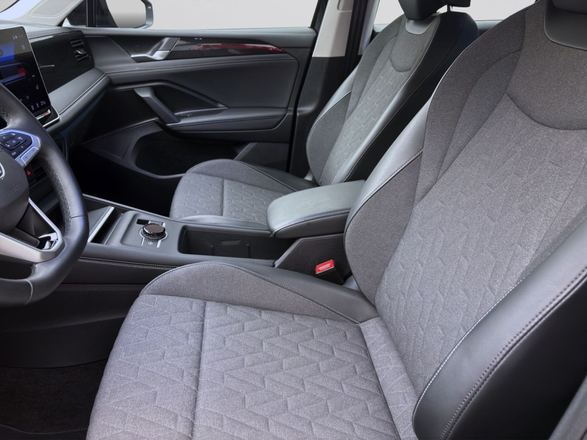 Thumb 8: Volkswagen Tiguan 1.5 eTSI DSG LIFE AHK KAMERA ACC SITZHZG