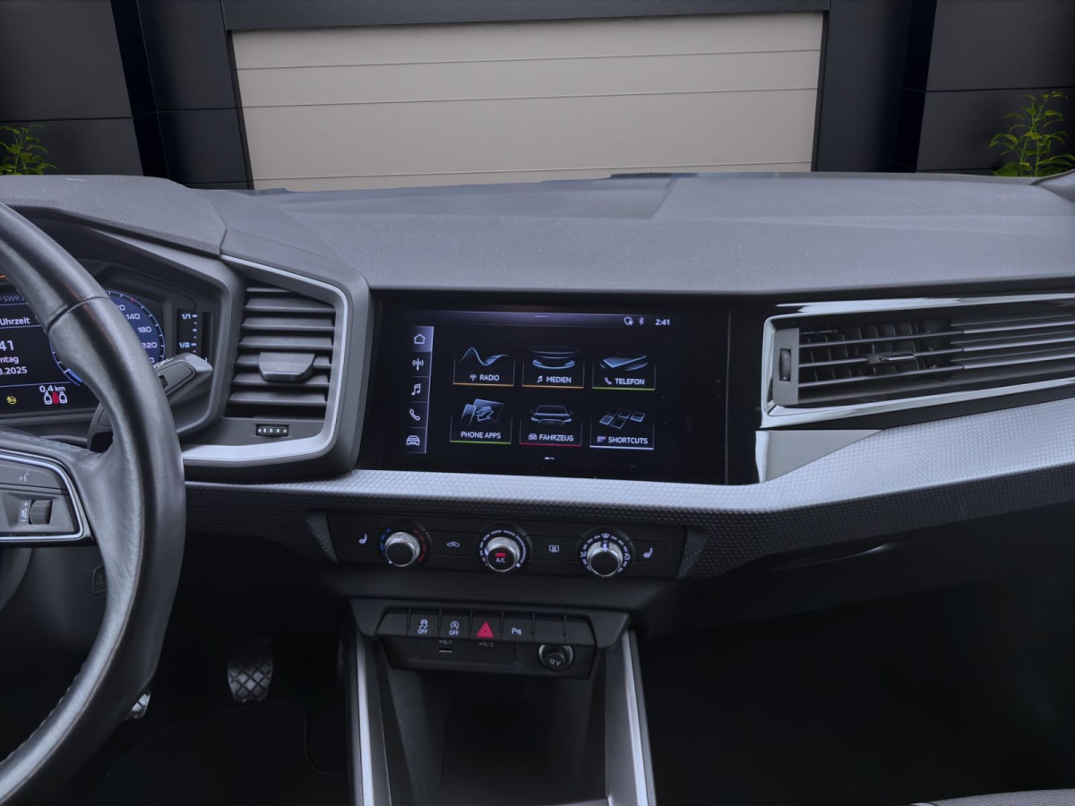 Thumb 12: Audi A1 Sportback 30 TFSI S LINE PDC KLIMA SITZHZG LED