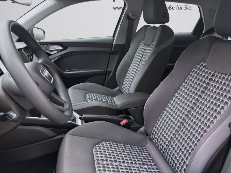 Bild 8: Audi A1 Sportback 35 TFSI ADVANCED ACC LM17 SITZHZG PDC