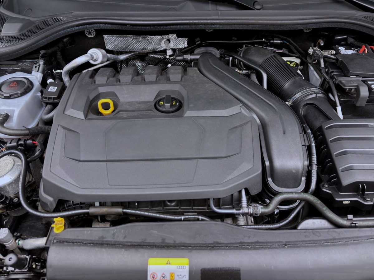 Thumb 16: Audi A1 Sportback 35 TFSI ADVANCED ACC LM17 SITZHZG PDC