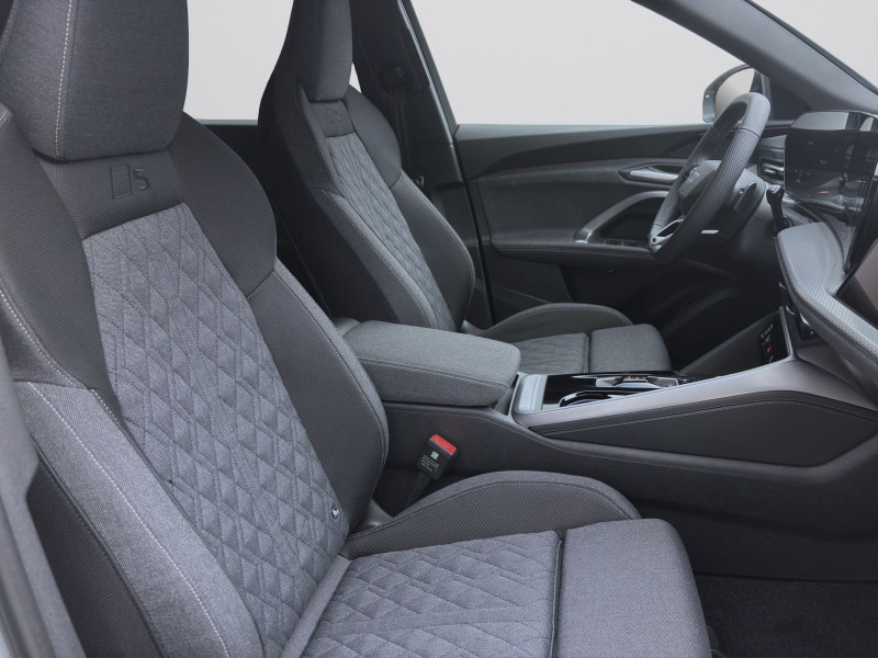 Bild 15: Audi Q5 TDI Q S LINE AHK MATRIX LM20 NAVI+ KLIMA