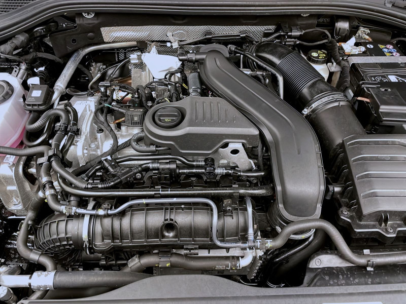 Bild 16: Volkswagen Passat Variant 1.5 eTSI DSG BUSINESS NAVI KAMERA AHK KLIMA