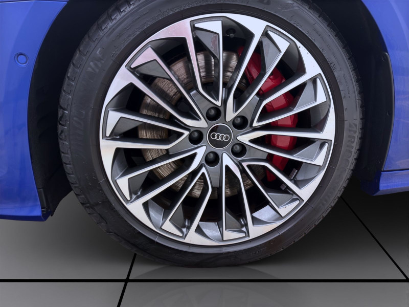 Bild 7: Audi A6 Avant 55 TFSIe Q SPORT AHK MATRIX NAVI HuD