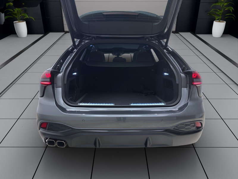 Bild 3: Audi A6 Avant Q S LINE editon one PANO B&O HuD SITZHZG