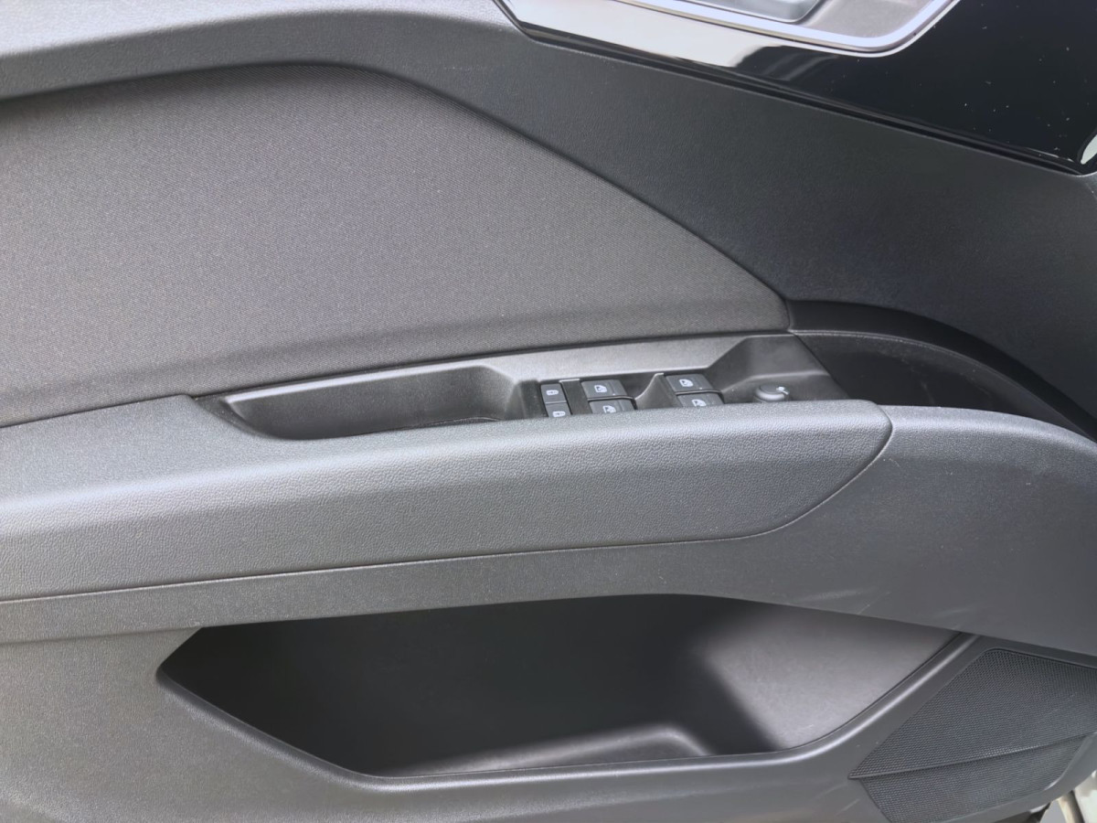 Thumb 9: Audi Q4 e-tron 35 KAMERA LED PDC SITZHZG KLIMA