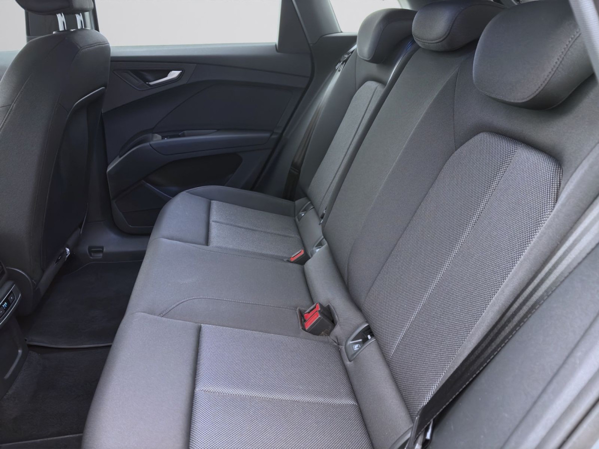 Thumb 14: Audi Q4 e-tron 35 KAMERA LED PDC SITZHZG KLIMA