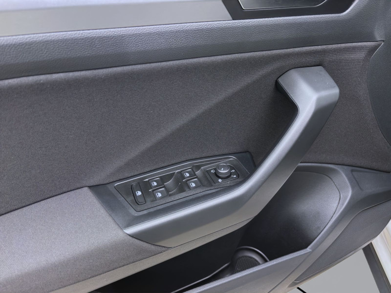 Bild 9: Volkswagen T-Roc 1.0 TSI LIFE KAMERA PDC LED DAB+