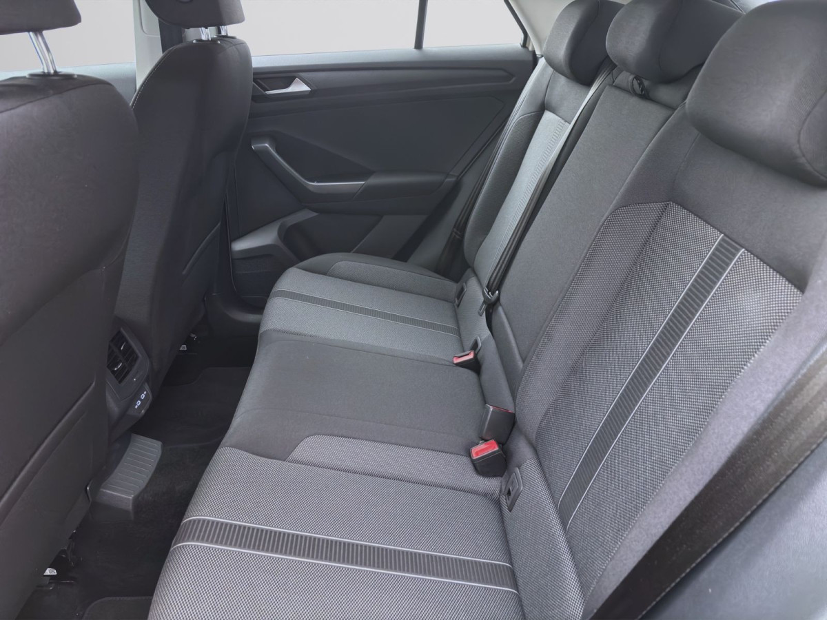 Thumb 13: Volkswagen T-Roc 1.0 TSI LIFE KAMERA PDC LED DAB+