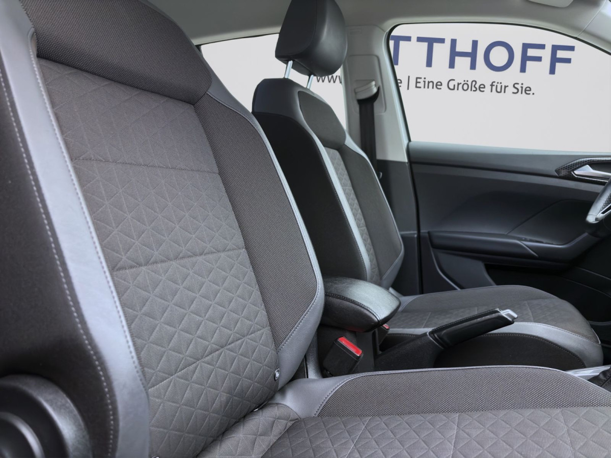 Thumb 15: Volkswagen T-Cross 1.0 TSI DSG STYLE NAVI KAMERA PDC SITZHZG