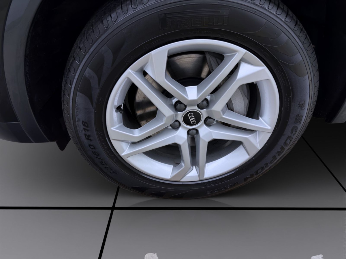 Thumb 7: Audi Q5 50 TDI Q ADVANCED PANO AHK MATRIX NAVI