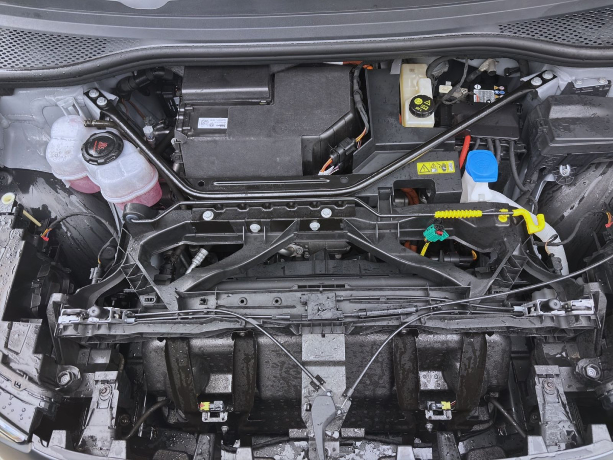 Thumb 16: Audi Q4 e-tron 40 NAVI SONOS KAMERA LED PDC