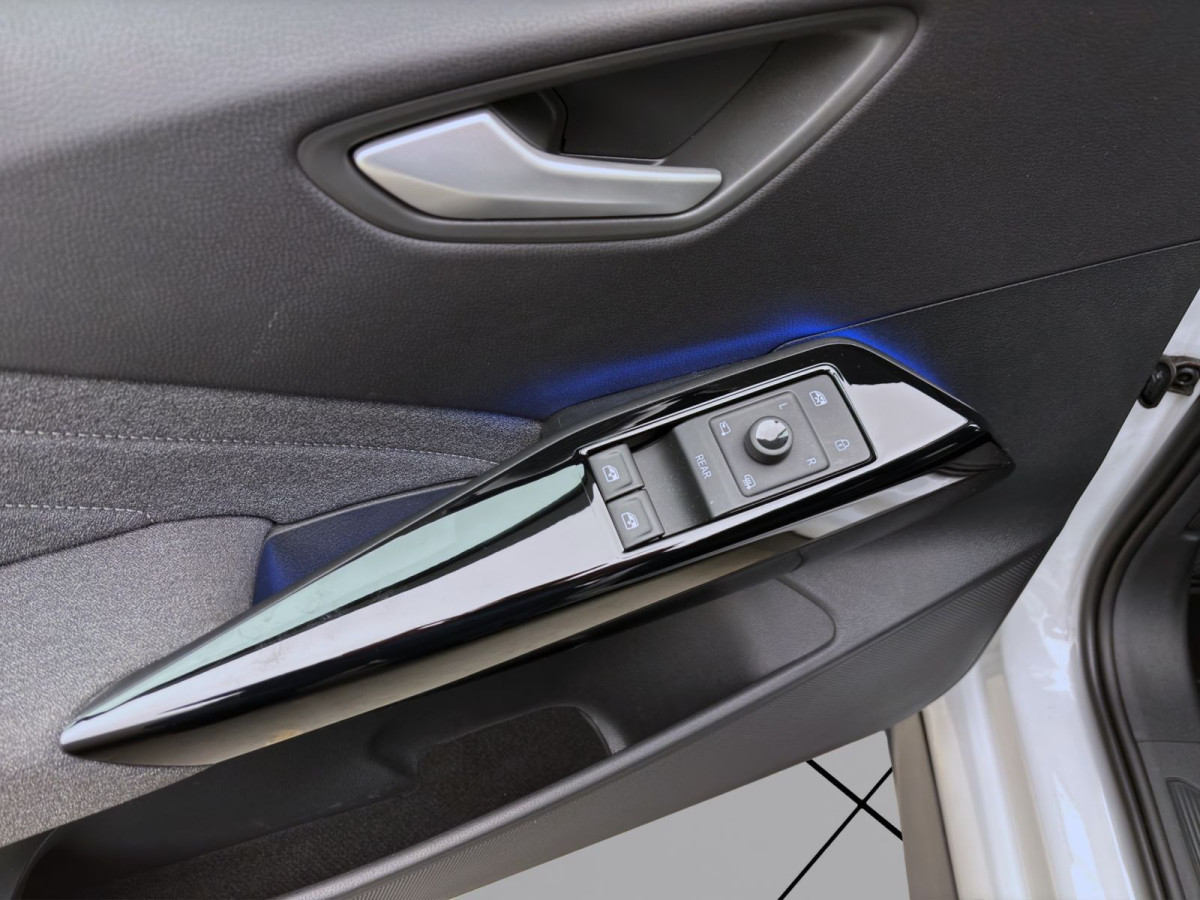Thumb 9: Volkswagen ID.3 PRO NAVI KAMERA IQ.LIGHT PDC SITZHZG