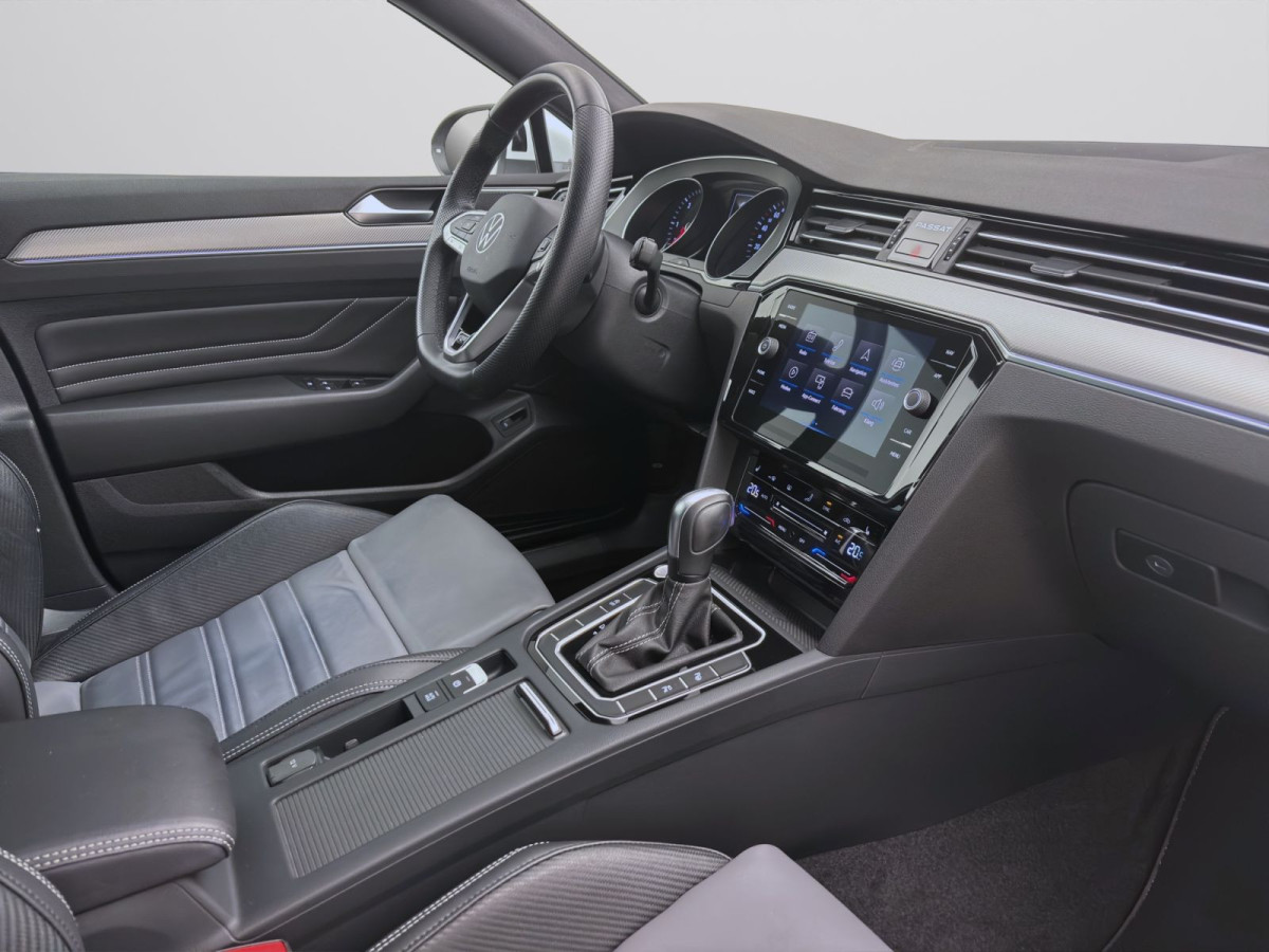 Thumb 15: Volkswagen Passat Variant 2.0 TDI DSG ELEGANCE NAVI KAMERA LEDER