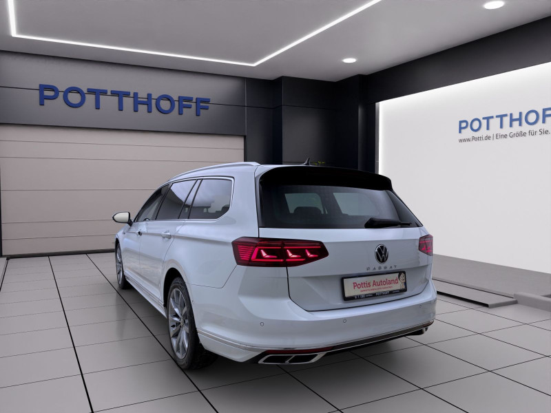 Bild 1: Volkswagen Passat Variant 2.0 TDI DSG ELEGANCE STDHZG NAVI AHK KAMERA