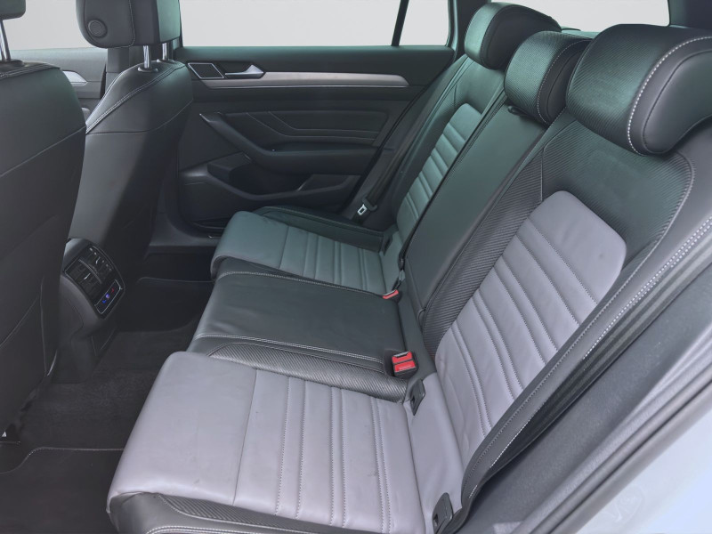 Bild 14: Volkswagen Passat Variant 2.0 TDI DSG ELEGANCE STDHZG NAVI AHK KAMERA