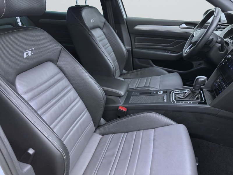 Bild 15: Volkswagen Passat Variant 2.0 TDI DSG ELEGANCE STDHZG NAVI AHK KAMERA