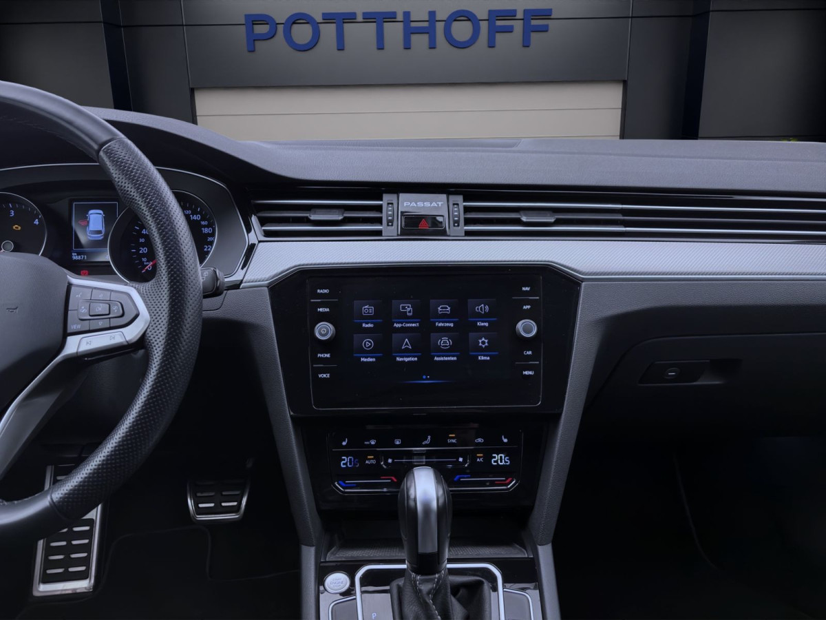 Thumb 13: Volkswagen Passat Variant 2.0 TDI DSG ELEGANCE STDHZG NAVI AHK KAMERA