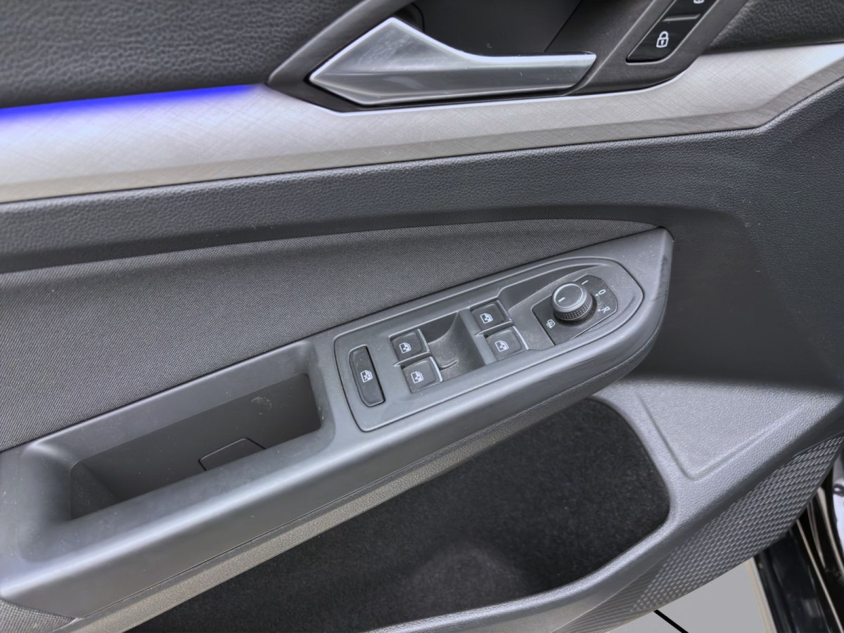 Thumb 9: Volkswagen Golf Variant 2.0 TDI DSG LIFE NAVI KAMERA KLIMA SHZG