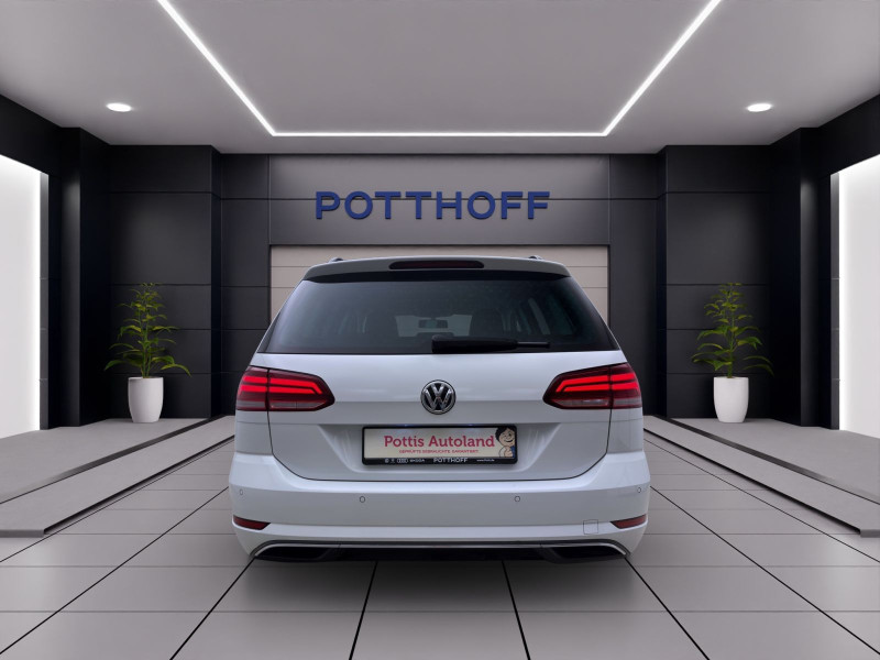 Bild 2: Volkswagen Golf Variant 1.5 TSI COMFORTLINE AHK PDC LED KLIMA