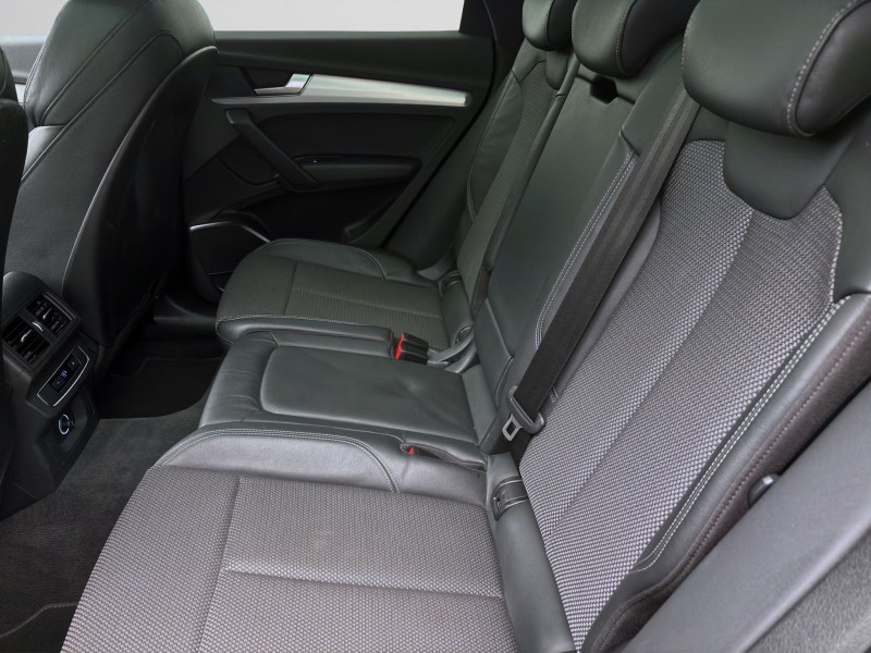 Bild 13: Audi Q5 50 TFSIe Q S LINE PANO PDC MATRIX LM20