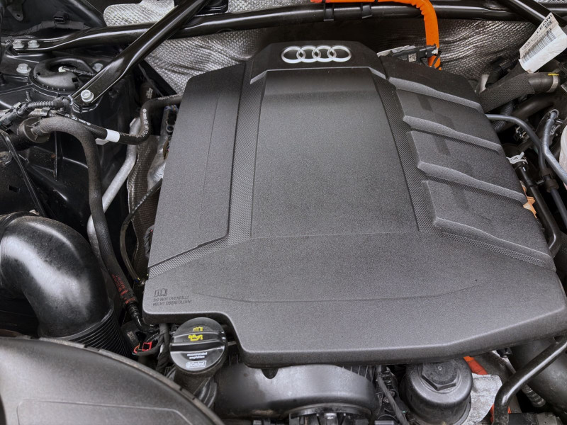 Bild 16: Audi Q5 50 TFSIe Q S LINE PANO PDC MATRIX LM20