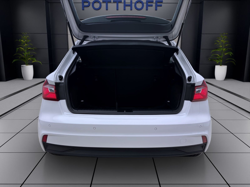 Bild 3: Audi A1 Sportback 25 TFSI SITZHZG KLIMA PDC