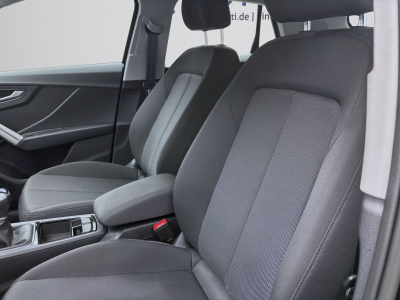 Bild 8: Audi Q2 30 TDI MATRIX PDC KAMERA SITZHZG