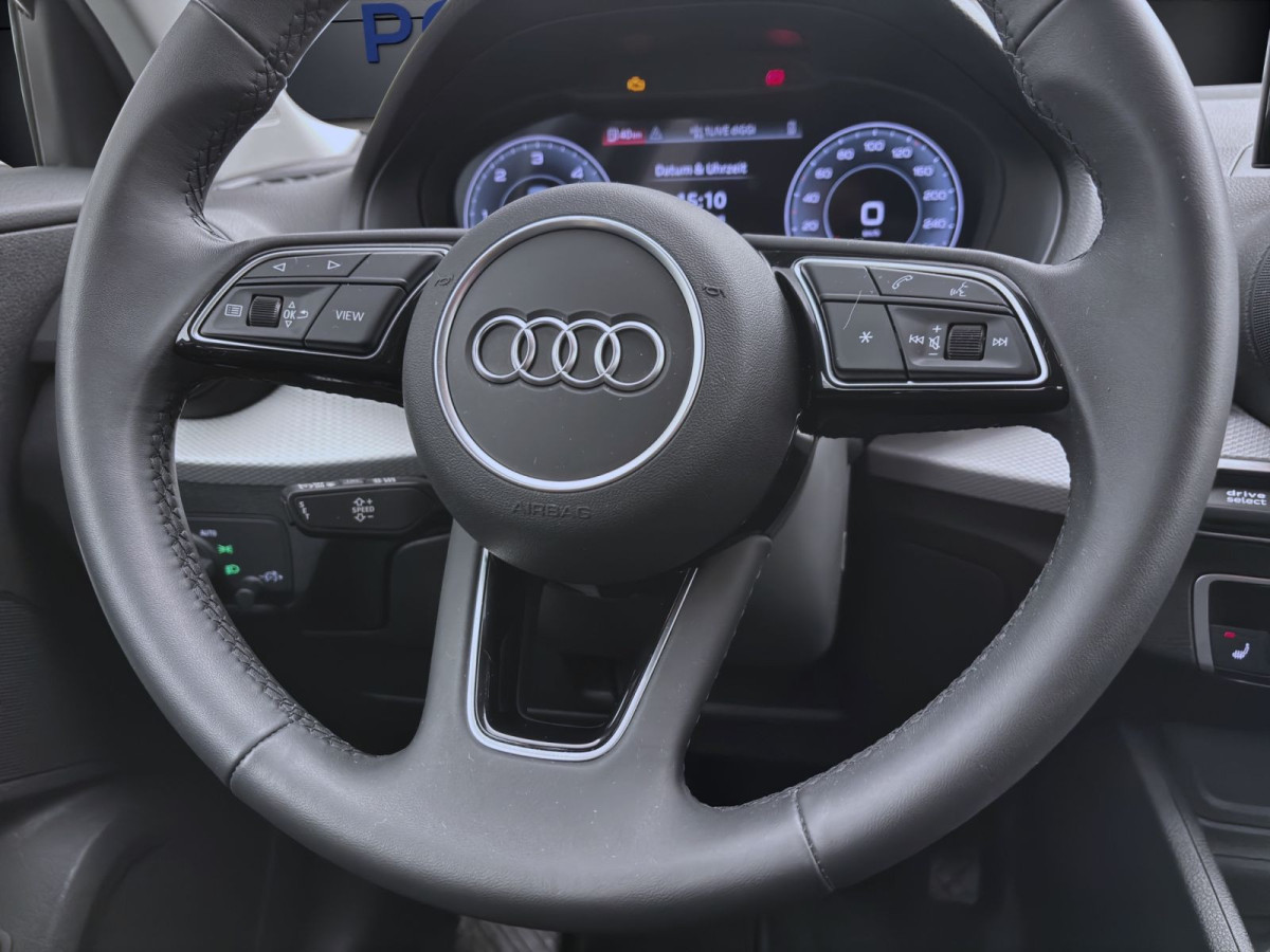 Thumb 11: Audi Q2 30 TDI MATRIX PDC KAMERA SITZHZG