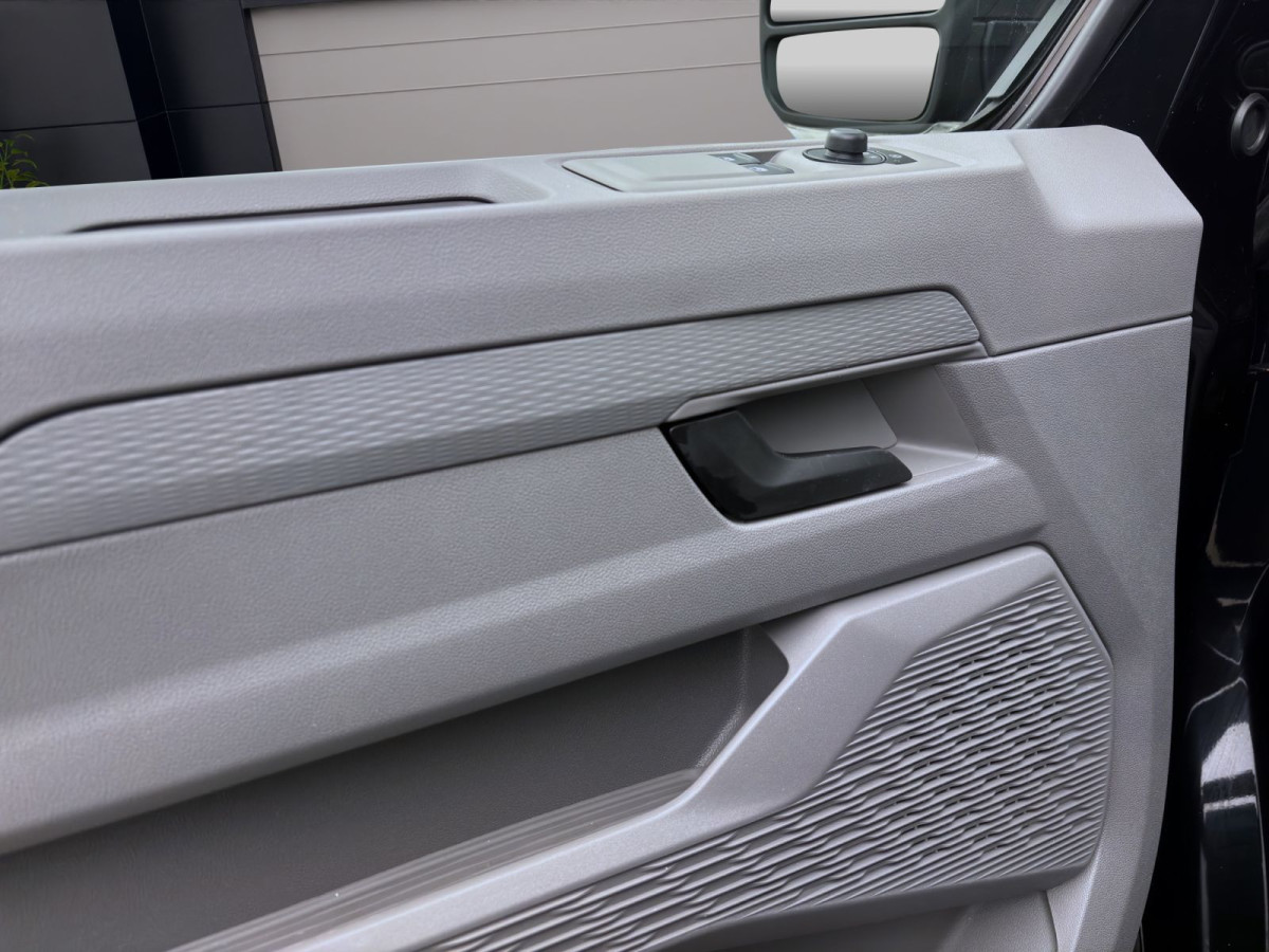 Thumb 9: Volkswagen T7 Kombi 6-Sitzer 2,0 TDI LKW-Zulassung