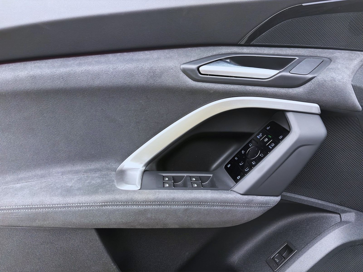 Thumb 9: Audi Q5 SUV TDI quattro 150 kW S tronic LM20 AHK NAVI+