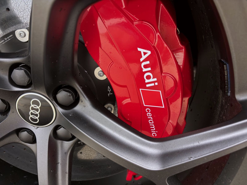 Bild 18: Audi RS Q8 SUV performance 471(640) kW(PS) tiptronic