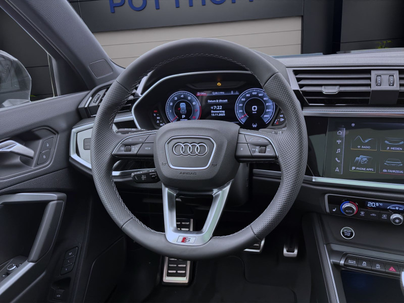 Bild 10: Audi Q3 35 TFSI S LINE AHK MATRIX SONOS NAVI LM20