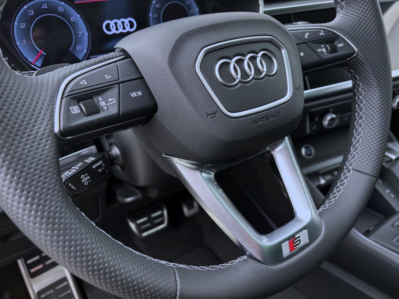 Bild 18: Audi Q3 35 TFSI S LINE AHK MATRIX SONOS NAVI LM20