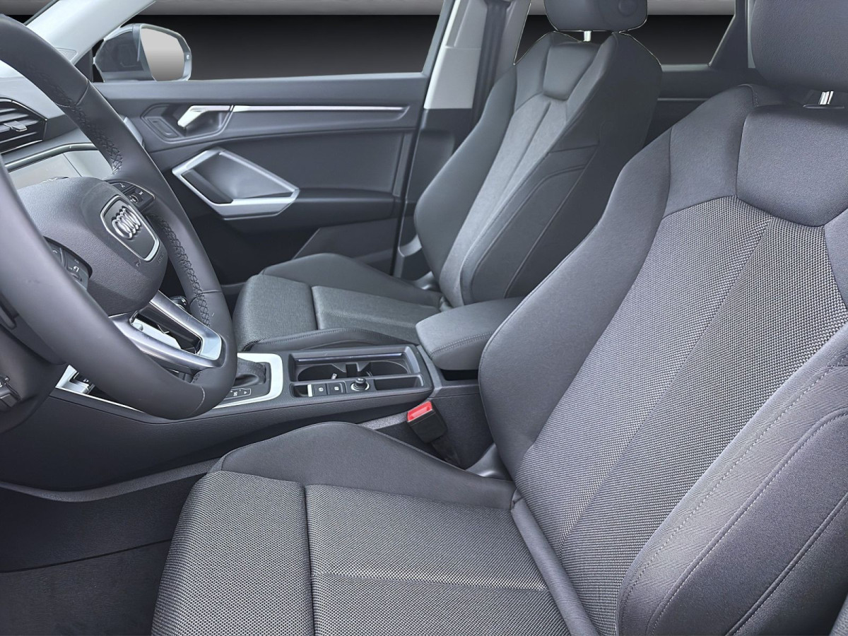 Thumb 8: Audi Q3 35 TDI ADVANCED AHK NAVI KAMERA LED